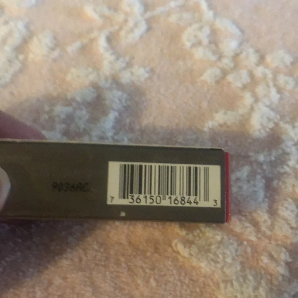 Laura Mercier lipstick - Picture 3 of 8